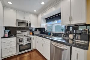 6800 Royal Palm Blvd 308F, Margate, FL 33063 Sold 03/19/25