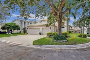 5290 NW 112th Way, Coral Springs, FL 33076 Sold 01/23/25