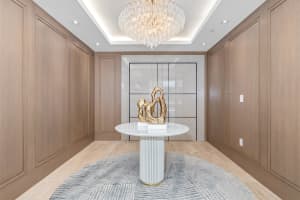 525 Fort Lauderdale Beach Boulevard, Fort Lauderdale, FL 33304 - MLS#F10464361