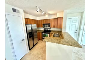 1055 CRYSTAL WAY D, Delray Beach, FL 33444 Sold 12/09/24