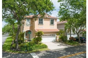 1145 Pin Oak St, Hollywood, FL 33019 Sold 03/18/25
