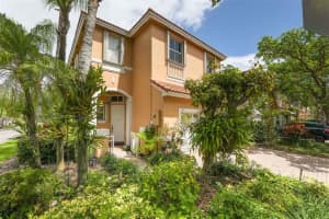 1145 Pin Oak St, Hollywood, FL 33019 Sold 03/18/25