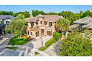 3440 Collonade Dr, Wellington, FL 33449 Sold 03/20/25