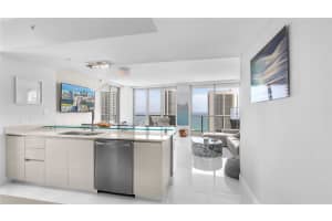 2600 E Hallandale Beach Blvd T3202, Hallandale Beach, FL 33009 Sold 12/20/24
