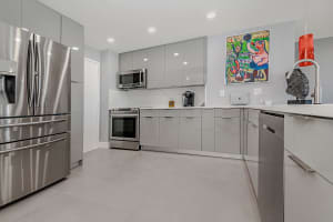 3015 N Ocean Blvd 17D, Fort Lauderdale, FL 33308 Sold 11/12/24