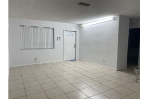 7013 SW 19th St, North Lauderdale, FL 33068 Sold 11/22/24