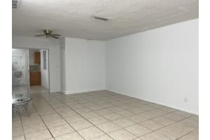 7013 SW 19th St, North Lauderdale, FL 33068 Sold 11/22/24