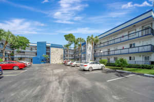 3100 Holiday Springs Blvd 305, Margate, FL 33063 - MLS#F10464696