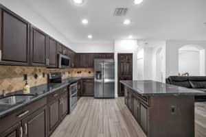 1977 NW 100 Way, Pembroke Pines, FL 33024 Sold 11/15/24