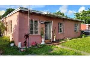 515 NW 130th St, North Miami, FL 33168 Sold 11/08/24