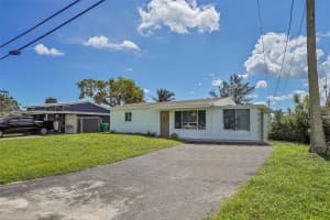 4248 SW 49th St, Fort Lauderdale, FL 33314 Sold 11/26/24