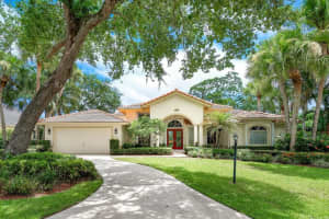 2805 Hampton Cir E, Delray Beach, FL 33445, Sold 10/11/24