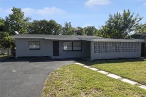 720 NW 23rd Ter, Pompano Beach, FL 33069 Sold 12/03/24