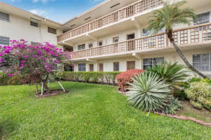 1395 NE 167th St 308, Miami, FL 33162 Sold 01/30/25