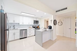 19380 Collins Ave 521, Sunny Isles Beach, FL 33160 Sold 12/27/24