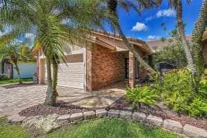 494 NW 107th Ter, Coral Springs, FL 33071 Sold 11/15/24