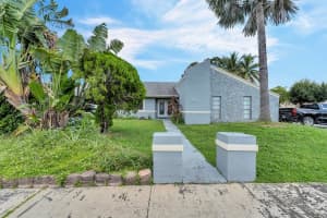 7111 NW 44th Ct, Lauderhill, FL 33319 Sold 01/15/25