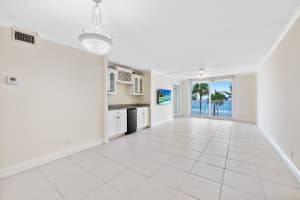 1051 Hillsboro Mile 305 E, Pompano Beach, FL 33062 Sold 12/30/24