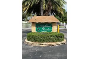 5298 NW 4 Terrace, Deerfield Beach, FL 33064 Sold 04/09/25