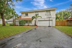 12103 Landing Way, Cooper City, FL 33026 Sold 12/10/24