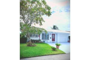 8302 NW 59th Ct, Tamarac, FL 33321 Sold 02/14/25