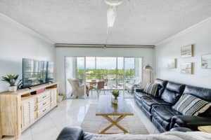 2731 NE 14th Street Cswy 517, Pompano Beach, FL 33062 Sold 11/21/24