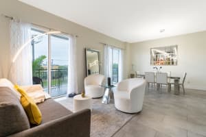 2631 NE 14th Ave 205, Wilton Manors, FL 33334 Sold 12/09/24