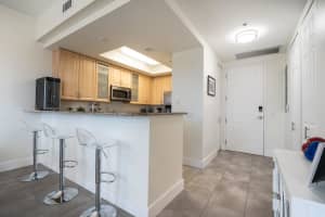 2631 NE 14th Ave 205, Wilton Manors, FL 33334 Sold 12/09/24