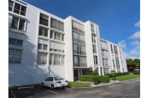6923 Cypress Rd 14D, Plantation, FL 33317 Sold 01/24/25