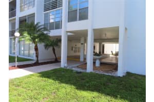 6923 Cypress Rd 14D, Plantation, FL 33317 Sold 01/24/25