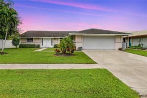 8442 Mildred Dr, Boynton Beach, FL 33472 Sold 01/30/25