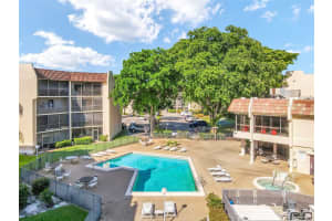 6555 W Broward Blvd 112, Plantation, FL 33317 Sold 01/13/25