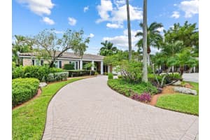 2760 NE 52, Fort Lauderdale, FL 33308 Sold 03/11/25