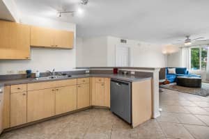 316 Villa Cir 316, Boynton Beach, FL 33435 Sold 03/21/25