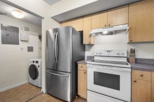 316 Villa Cir 316, Boynton Beach, FL 33435 Sold 03/21/25