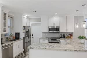 5652 NW 106th Ave, Coral Springs, FL 33076 Sold 11/22/24