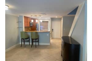 3016 S Oakland Forest Dr 2901, Oakland Park, FL 33309 Sold 02/05/25
