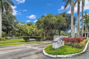 119 Royal Park Dr 1D, Oakland Park, FL 33309 Sold 02/28/25