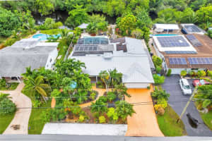 2615 NW 9th Ter, Wilton Manors, FL 33311 Sold 04/30/25