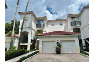3225 NE 184th St 302, North Miami Beach, FL 33160 Sold 02/18/25