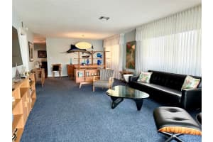 725 N Riverside Dr 101, Pompano Beach, FL 33062 Sold 05/09/25