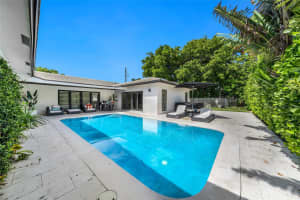 5140 NE 30th Ter, Lighthouse Point, FL 33064 Sold 11/15/24