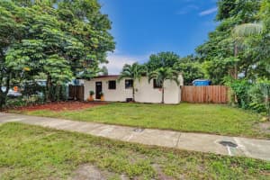 3761 SW 45th Ter, West Park, FL 33023 Sold 01/31/25