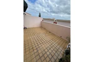 1033 NE 17th Way 605, Fort Lauderdale, FL 33304 Sold 02/18/25