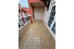 1033 NE 17th Way 605, Fort Lauderdale, FL 33304 Sold 02/18/25