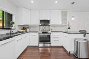 1080 NE 203rd Ter, Miami, FL 33179 Sold 03/12/25