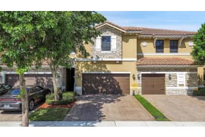 9593 S Town Parc Cir S 9593, Parkland, FL 33076 Sold 01/17/25
