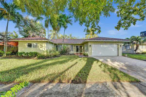 3860 N 51st Ave, Hollywood, FL 33021 Sold 03/31/25