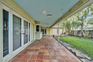 3860 N 51st Ave, Hollywood, FL 33021 Sold 03/31/25