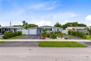 5661 NE 9th Ave, Oakland Park, FL 33334 Sold 12/16/24